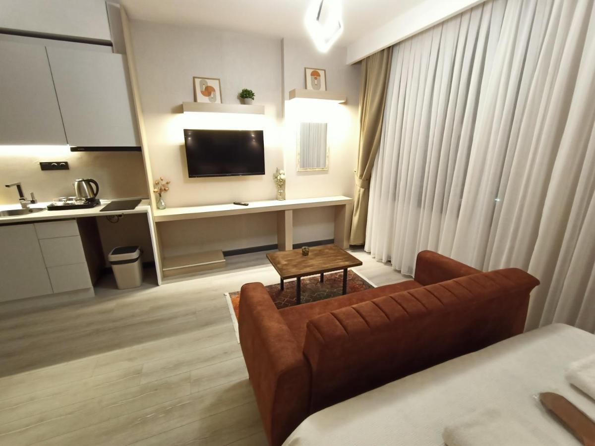 New Falcon Palas Otel Istambul Extérieur photo